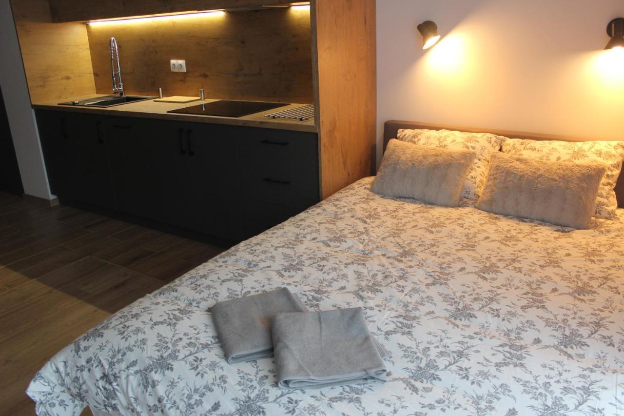 Apartament Chopina Łomianki Buitenkant foto