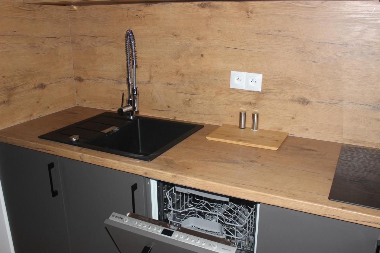 Apartament Chopina Łomianki Buitenkant foto