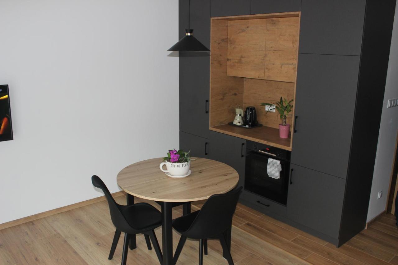 Apartament Chopina Łomianki Buitenkant foto
