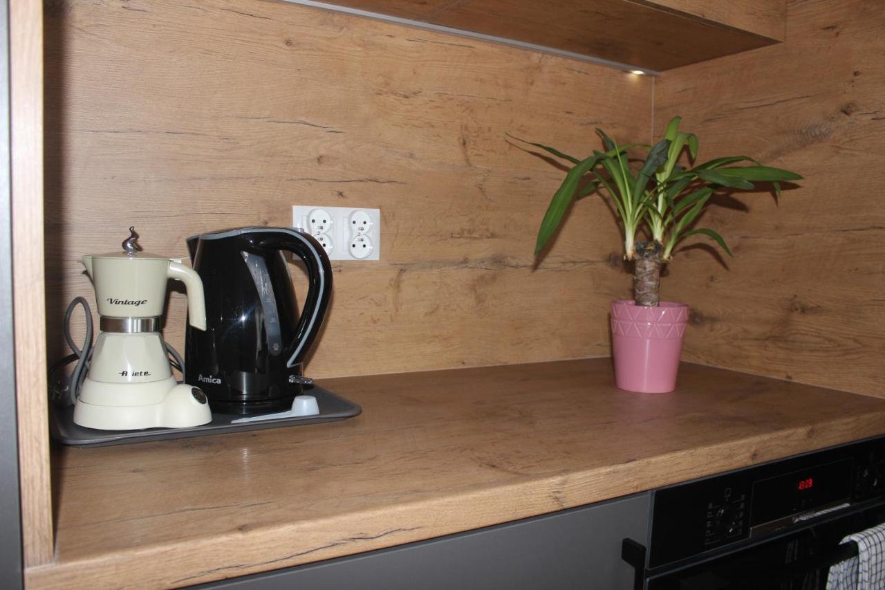 Apartament Chopina Łomianki Buitenkant foto