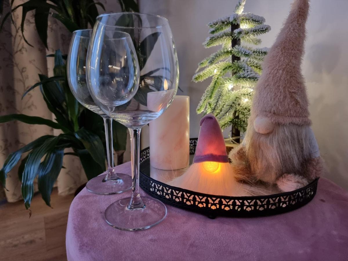 Apartament Chopina Łomianki Buitenkant foto